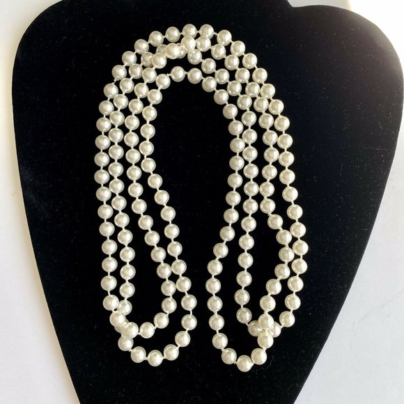Fun Faux Pearl Beaded Opera Length Continuous 58 Inch Necklace - Picture 2 of 5